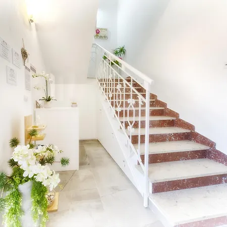 Casa Lucia 2 3* 올비아